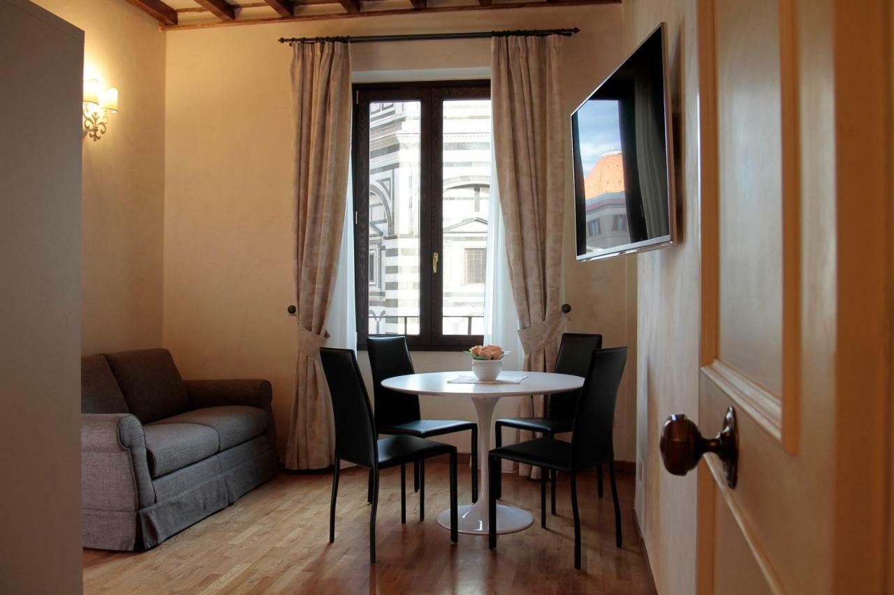 Apartments Cathedral View Florence Exterior photo